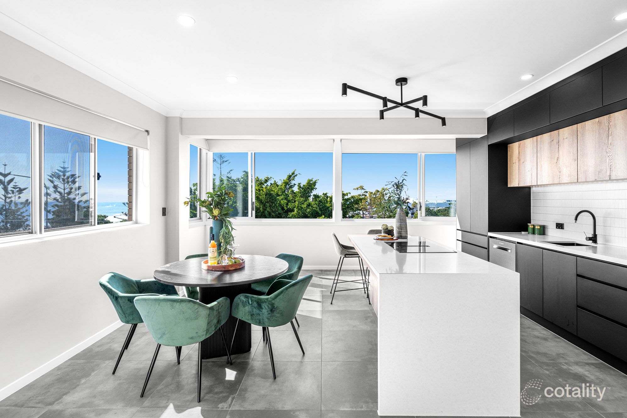 4/427 Esplanade, Manly, QLD 4179