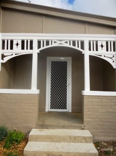 2 Spring St, Young, NSW 2594