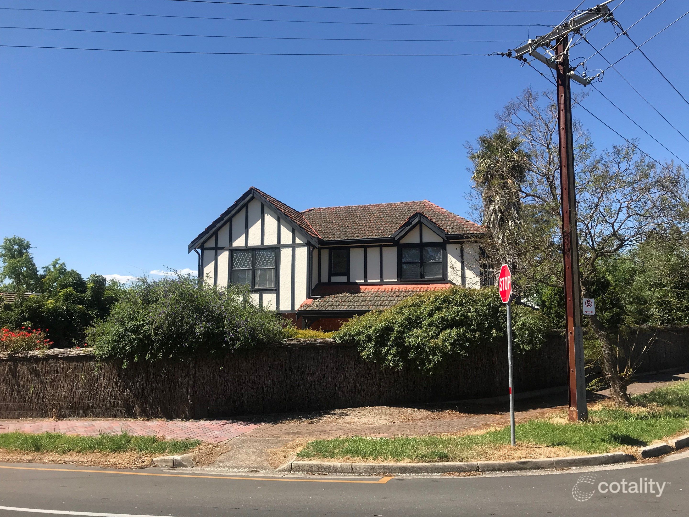 4 View St, Glen Osmond, SA 5064