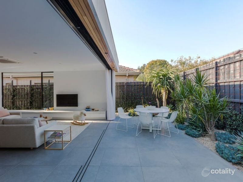16 Attley Gr, St Kilda East, VIC 3183