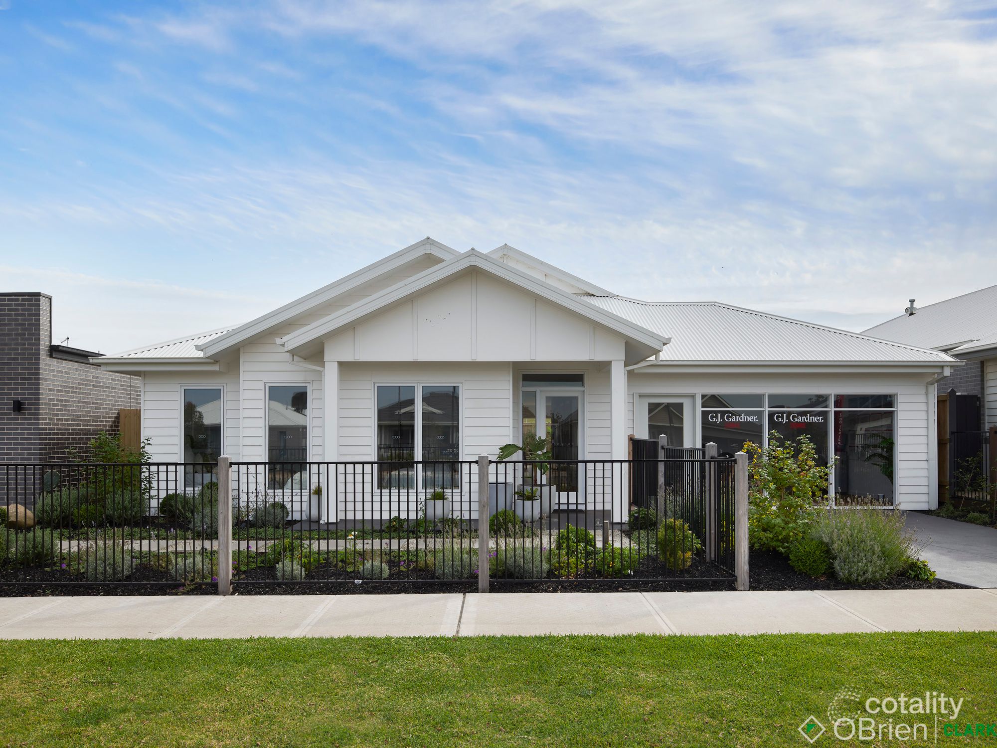 13 King Parrot Bvd, Drouin, VIC 3818