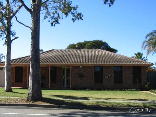 44 Endeavour Ave, St Clair, NSW 2759