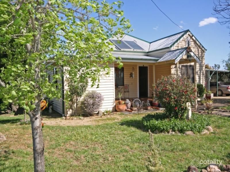 16 Graham Ave, Gumly Gumly, NSW 2652