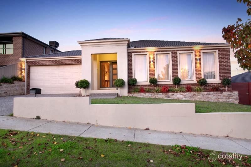 8 Collyer Ct, Attwood, VIC 3049