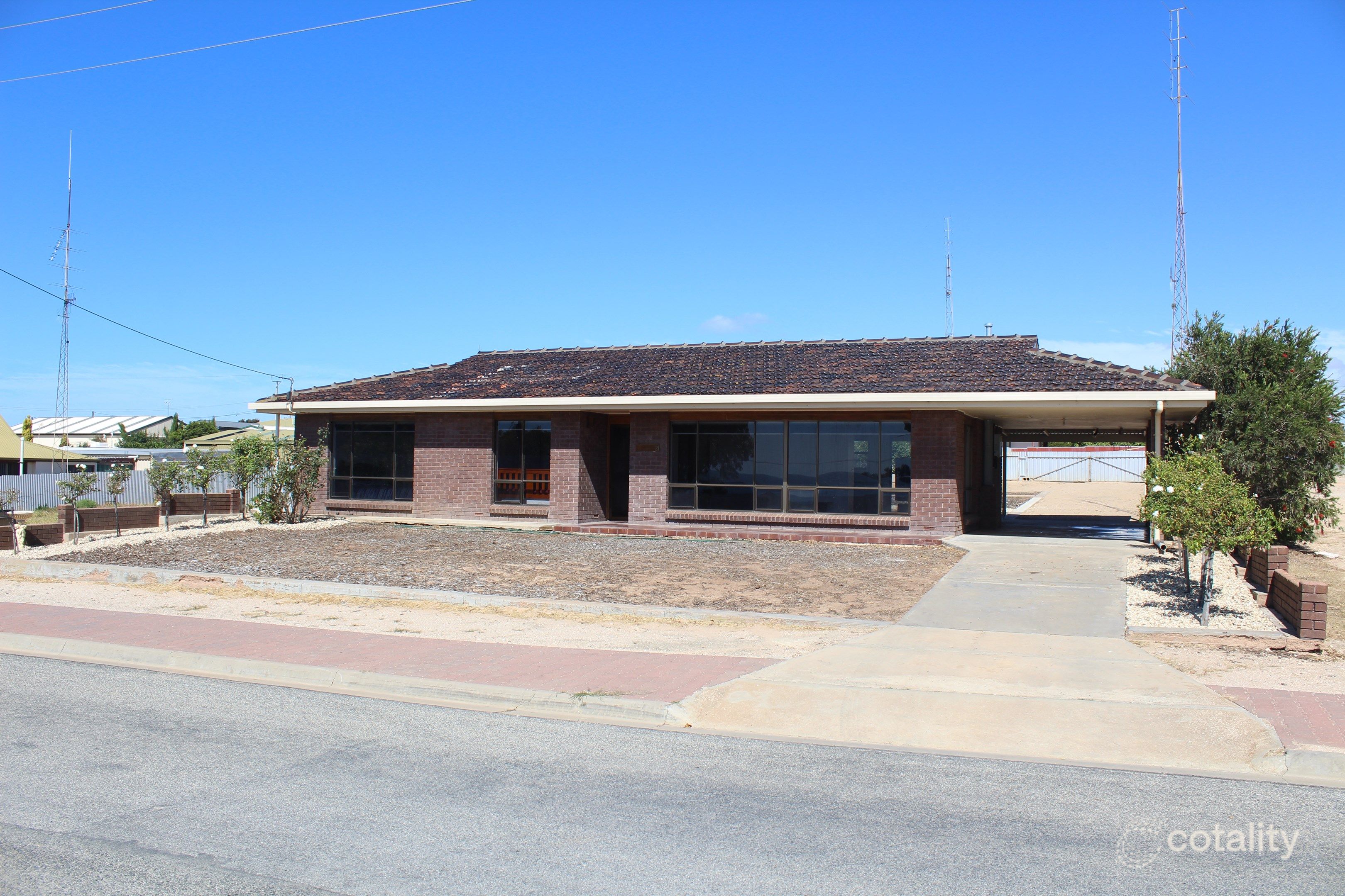 21 Peake Tce, Port Neill, SA 5604