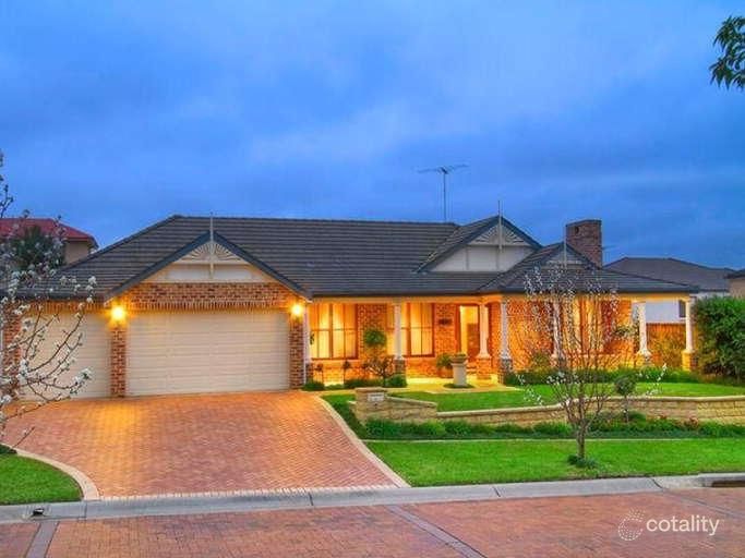 7 Flagstone Gr, Bella Vista, NSW 2153