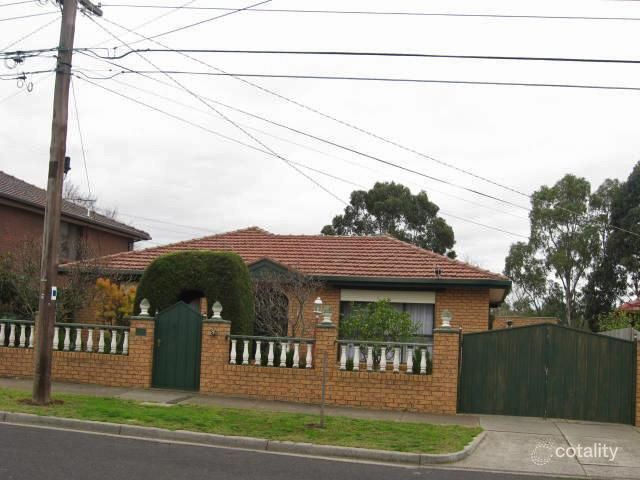 24 Winslow Cres, Deer Park, VIC 3023