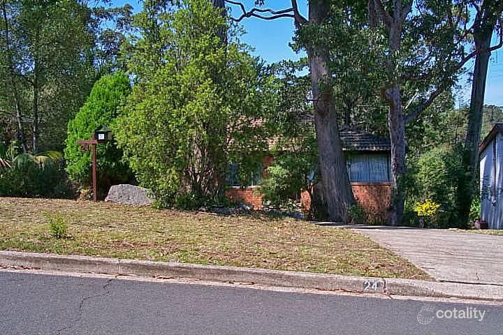 24 Lindisfarne Cres, Carlingford, NSW 2118