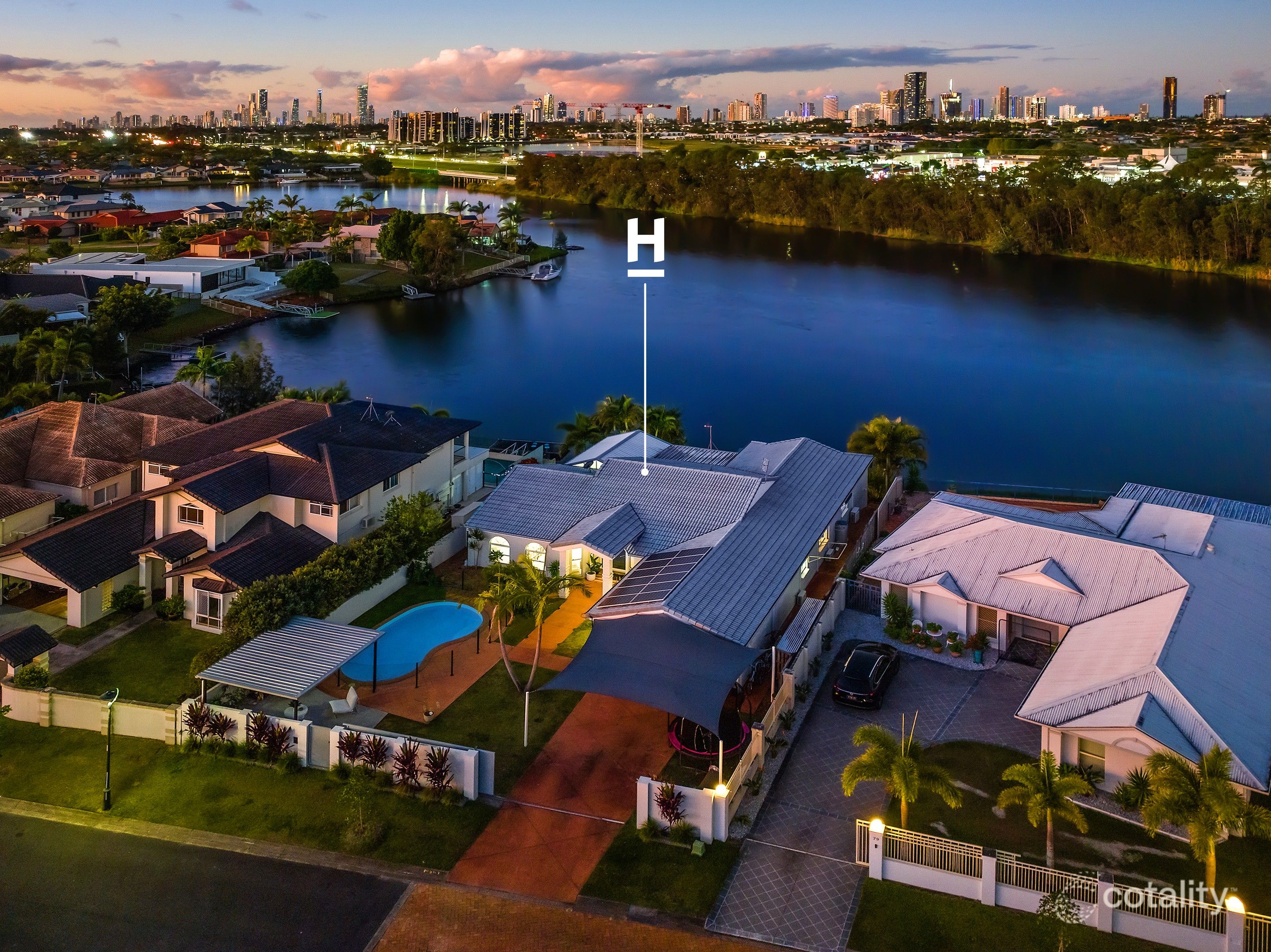 81 Port Jackson Bvd, Clear Island Waters, QLD 4226