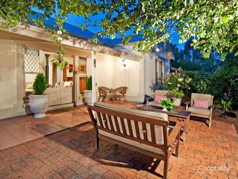 51 Mount Barker Rd, Hahndorf, SA 5245