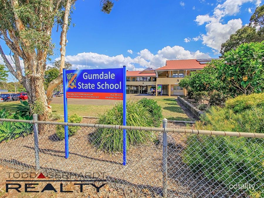 24 Brook St, Wakerley, QLD 4154