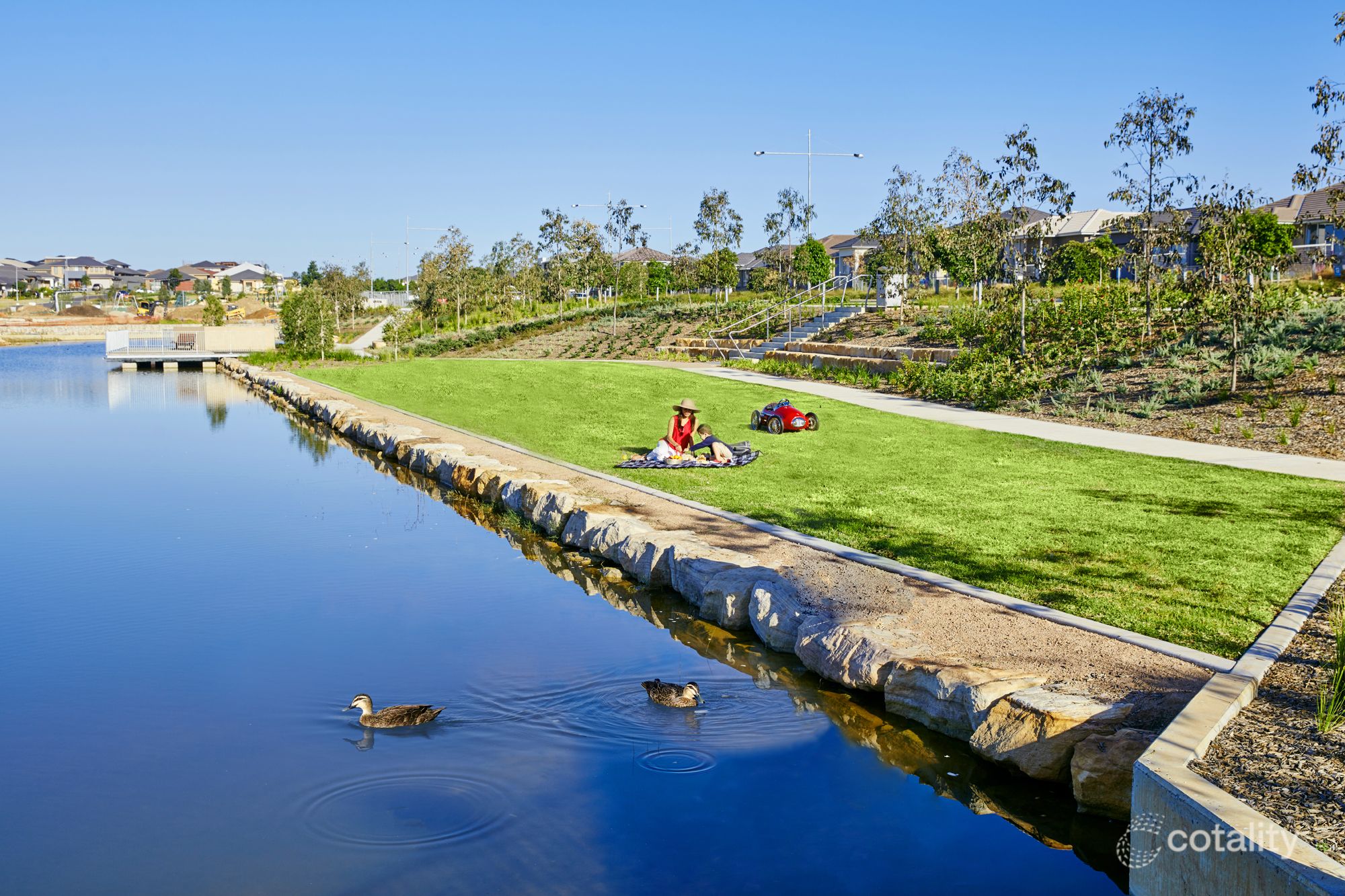 23 Grandstand Loop, Oran Park, NSW 2570