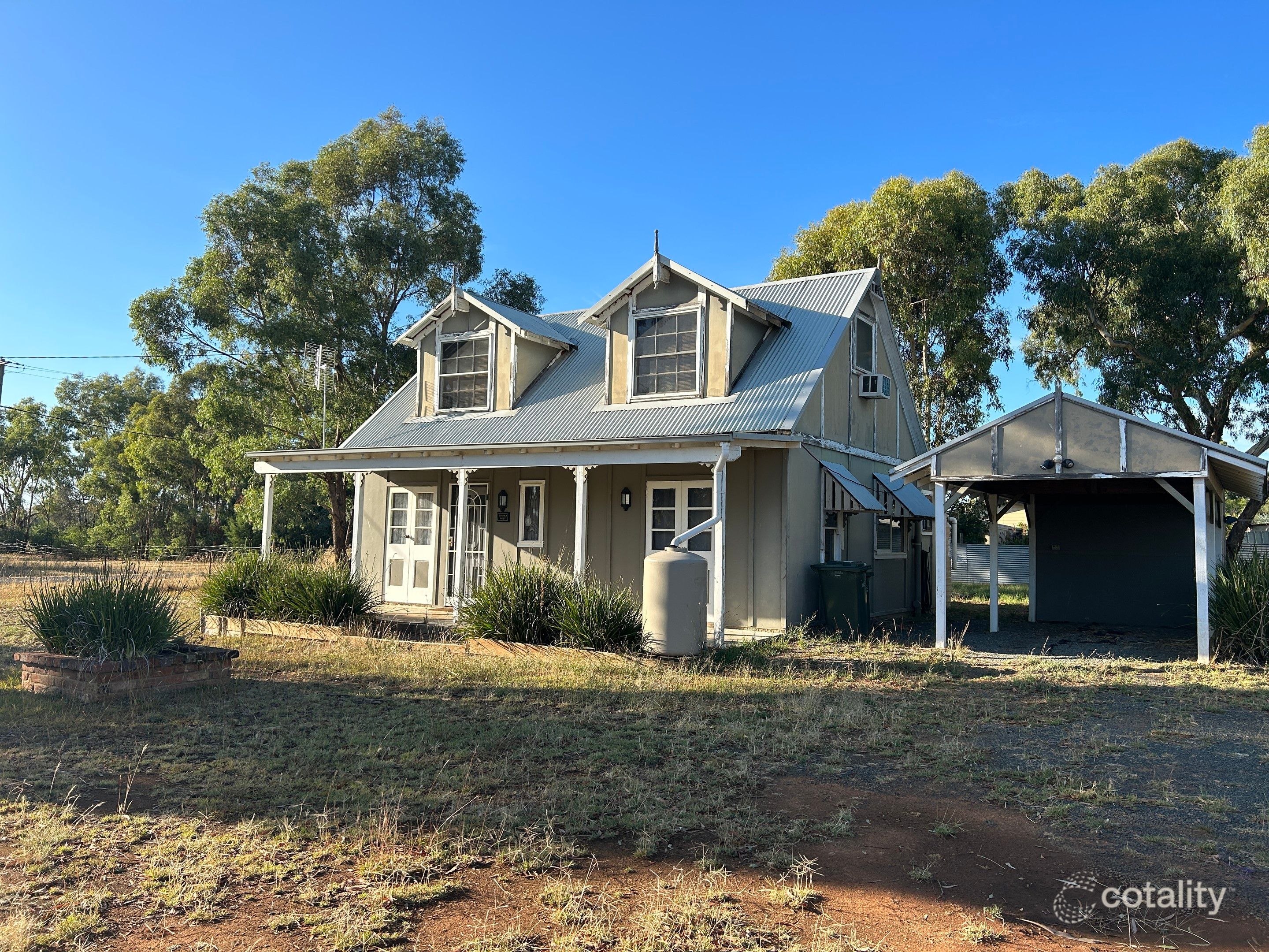 29 Broad St, Old Junee, NSW 2652