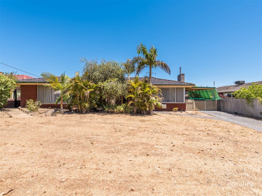 6 Lorenzo St, Thornlie, WA 6108