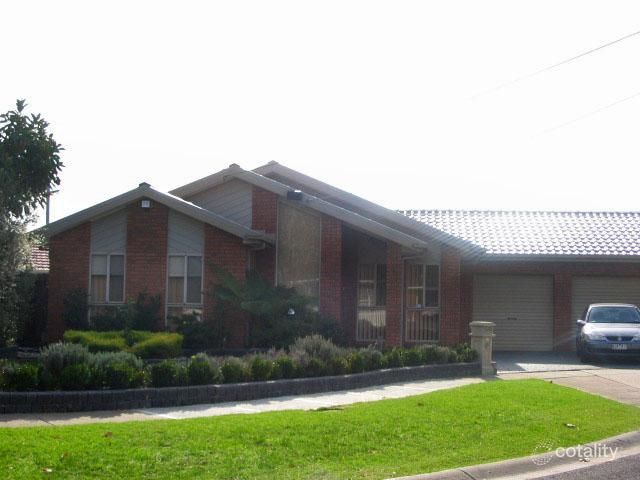 3 Eddison Cl, Altona Meadows, VIC 3028