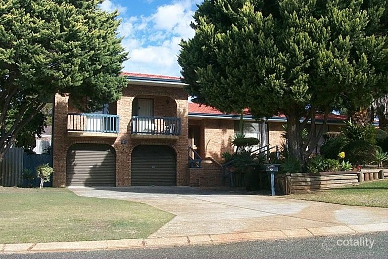 1 Cornhill Cres, Alexander Heights, WA 6064