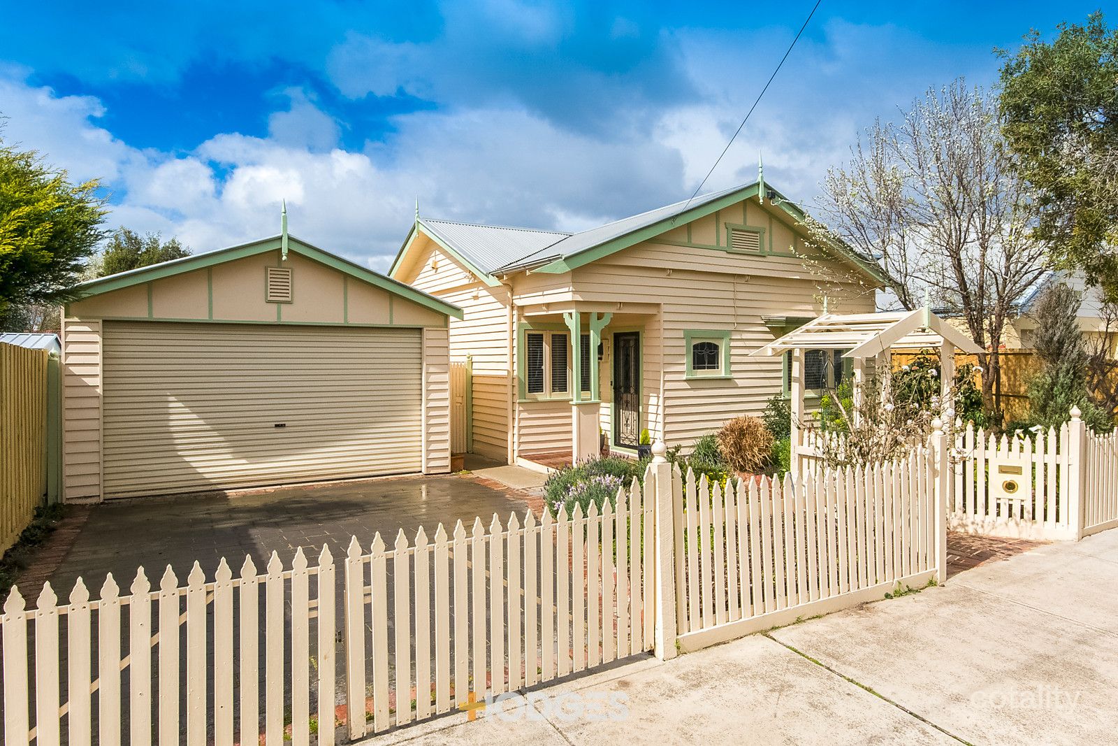 16 George St, Geelong West, VIC 3218