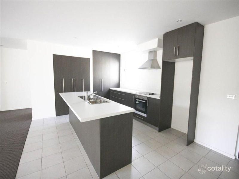 4/1 Riverstone Cl, Snug, TAS 7054