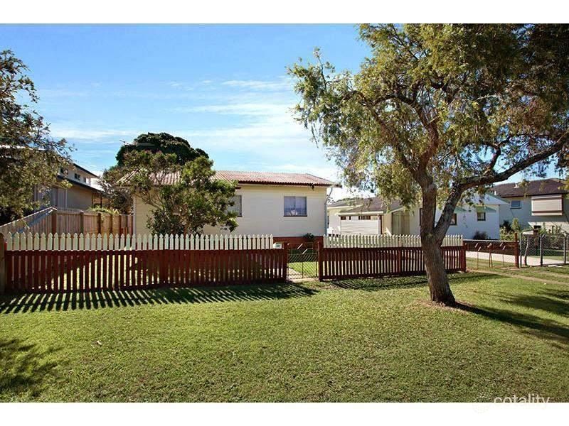 6 Welch St, Clontarf, QLD 4019