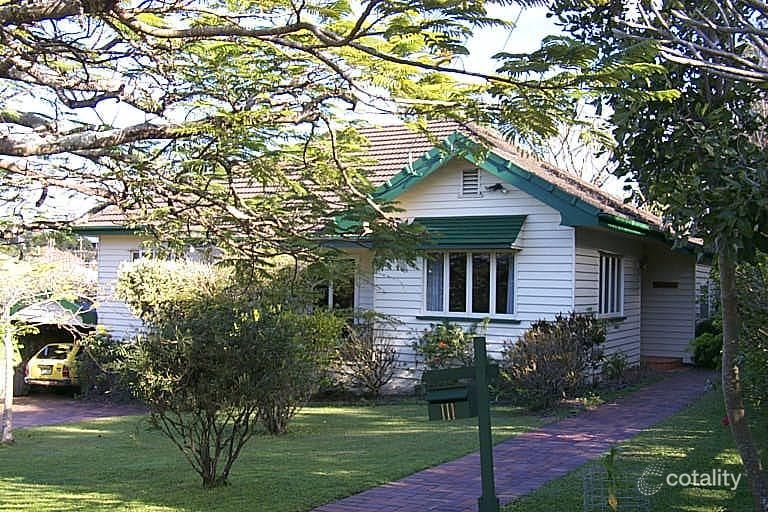 111 Mcilwraith Ave, Norman Park, QLD 4170