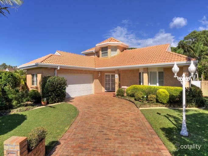 9 Viscount Cl, Shelly Beach, NSW 2261