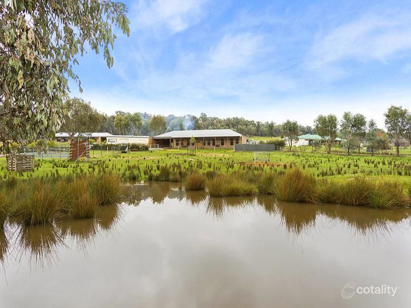 149 Albert Rd, Chiltern, VIC 3683