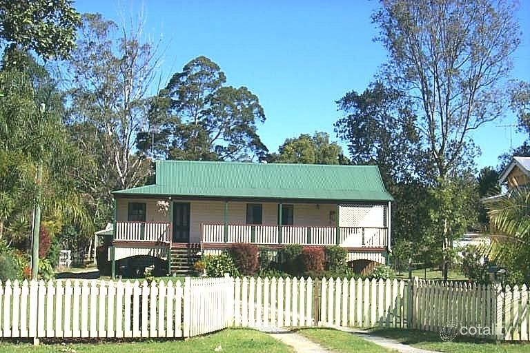 63 Bradley St, Dayboro, QLD 4521