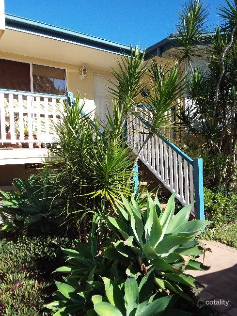 2 Myrtle Ct, Black Mountain, QLD 4563