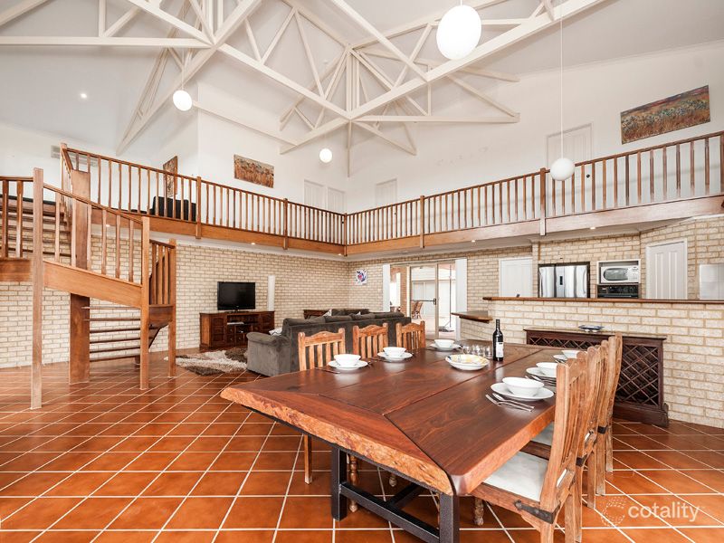 34 Bootoo St, Lancelin, WA 6044