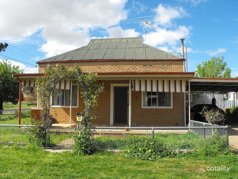 35 Mimosa St, Coolamon, NSW 2701