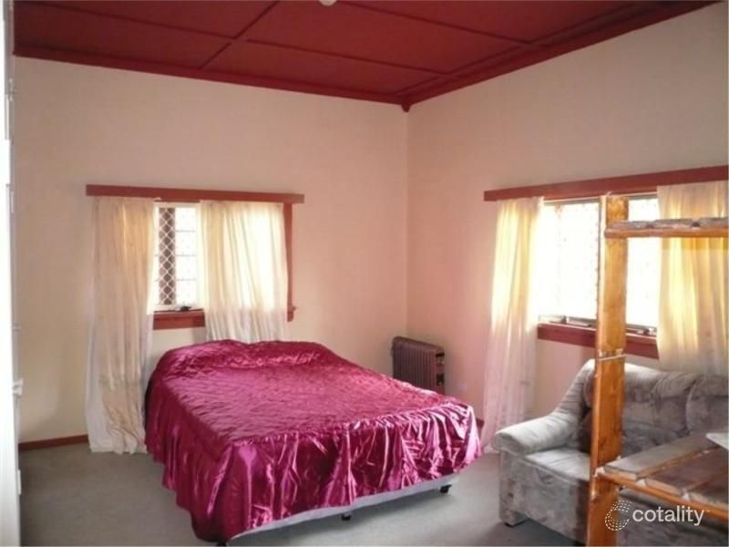 96 Barnes Rd, Applethorpe, QLD 4378