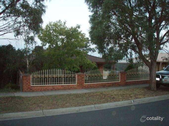 8 Baradine Ct, Sunbury, VIC 3429