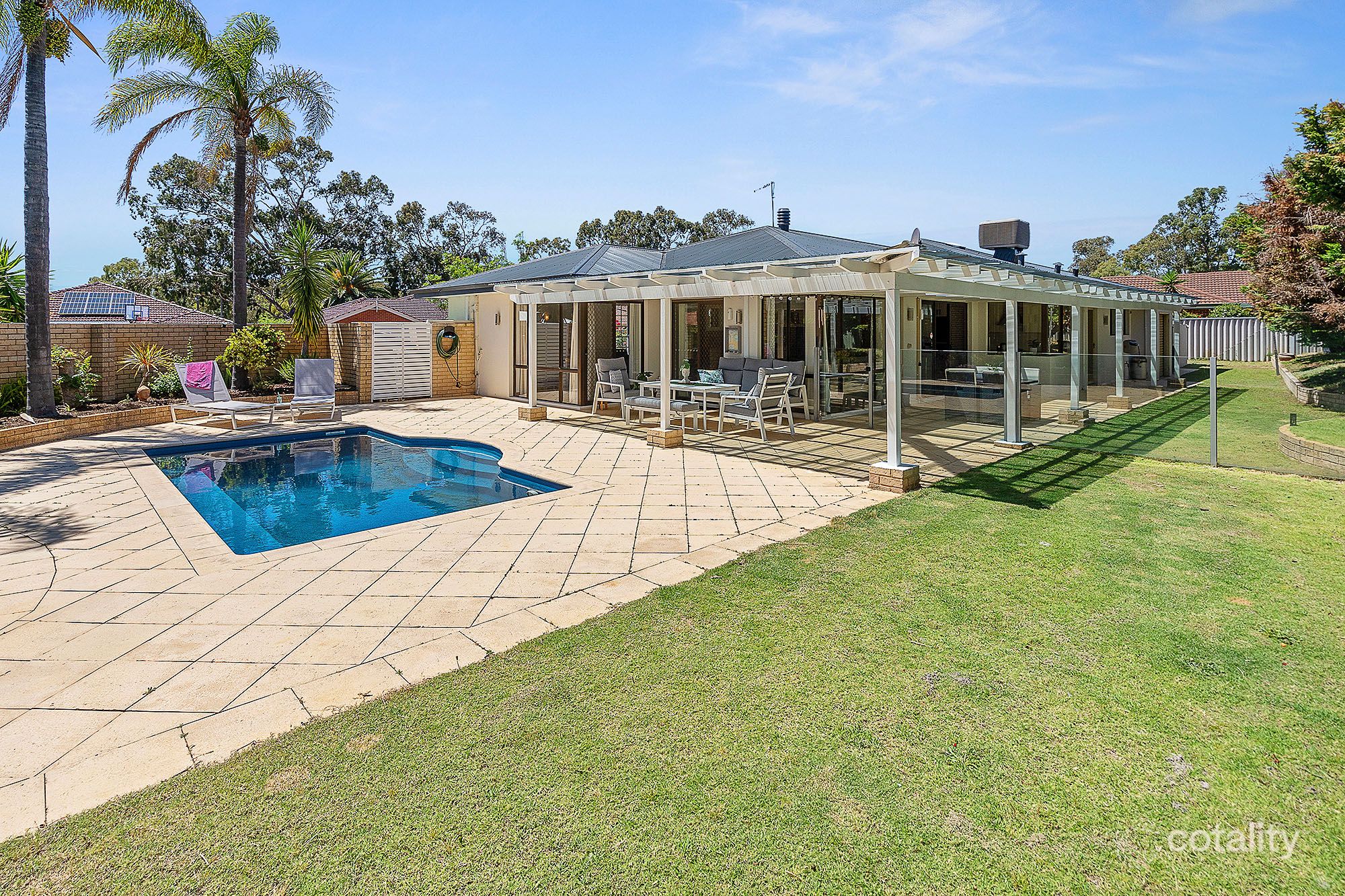 27 Churchlands Ave, Churchlands, WA 6018