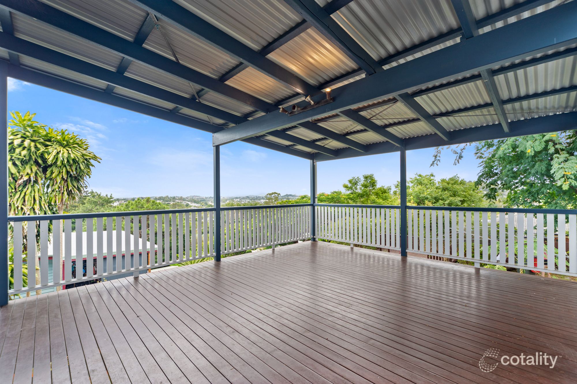 120 Redwood St, Stafford Heights, QLD 4053