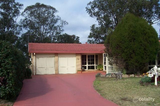 24 Popondetta Pl, Glenfield, NSW 2167