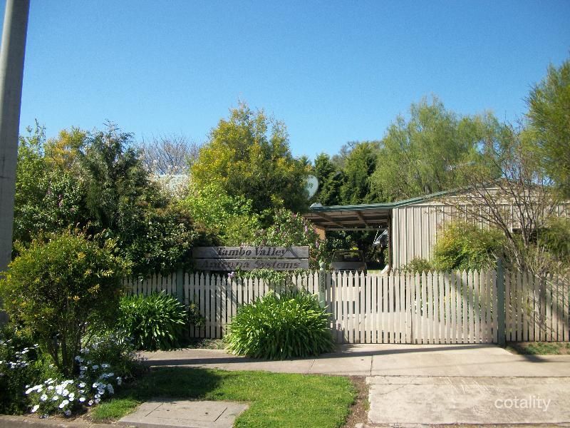 6888 Great Alpine Rd, Swifts Creek, VIC 3896