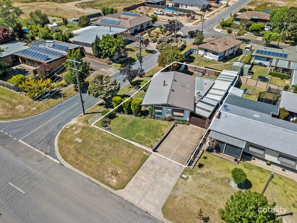 102 Mummery Rd, Myrtleford, VIC 3737