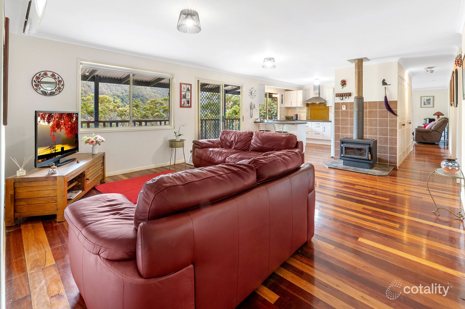 8 Bottletree Lane, Lower Beechmont, QLD 4211