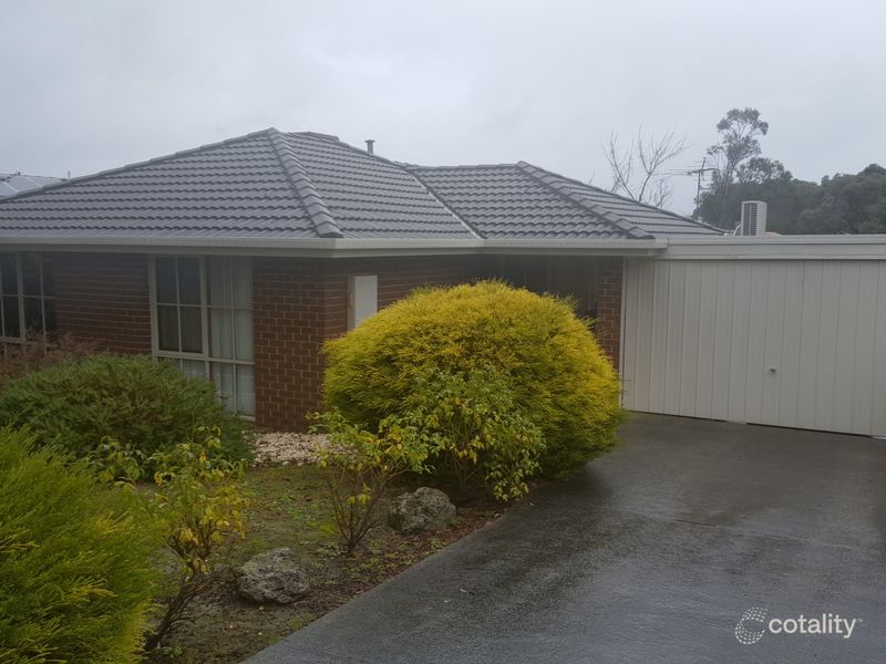 4 Sundew Ct, Knoxfield, VIC 3180