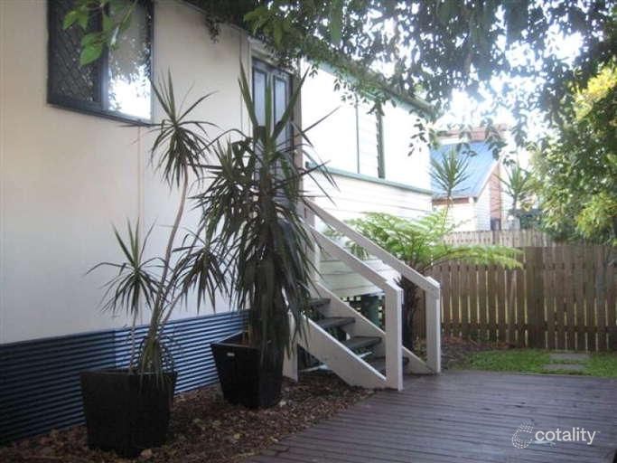 55 Roderick St, Moffat Beach, QLD 4551