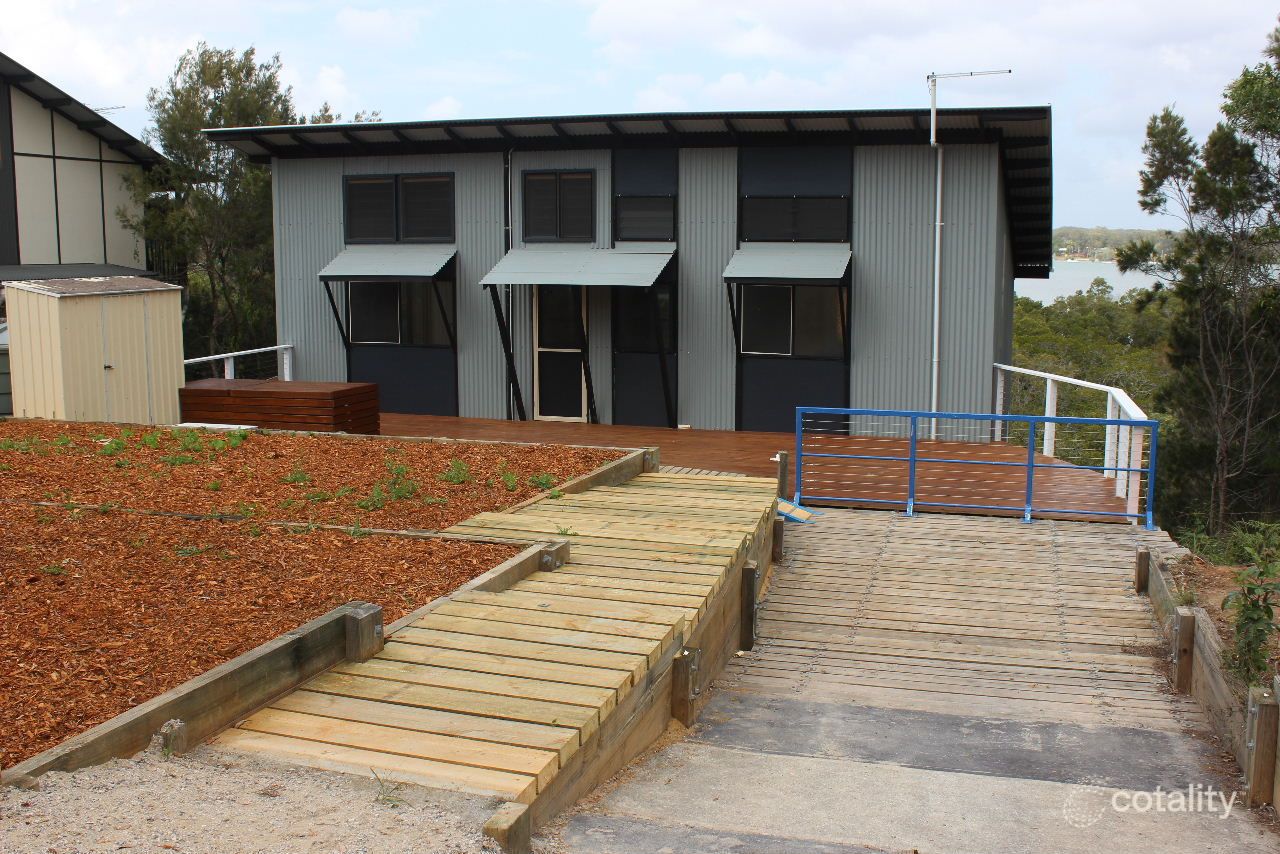 20 Deviot St, Macleay Island, QLD 4184