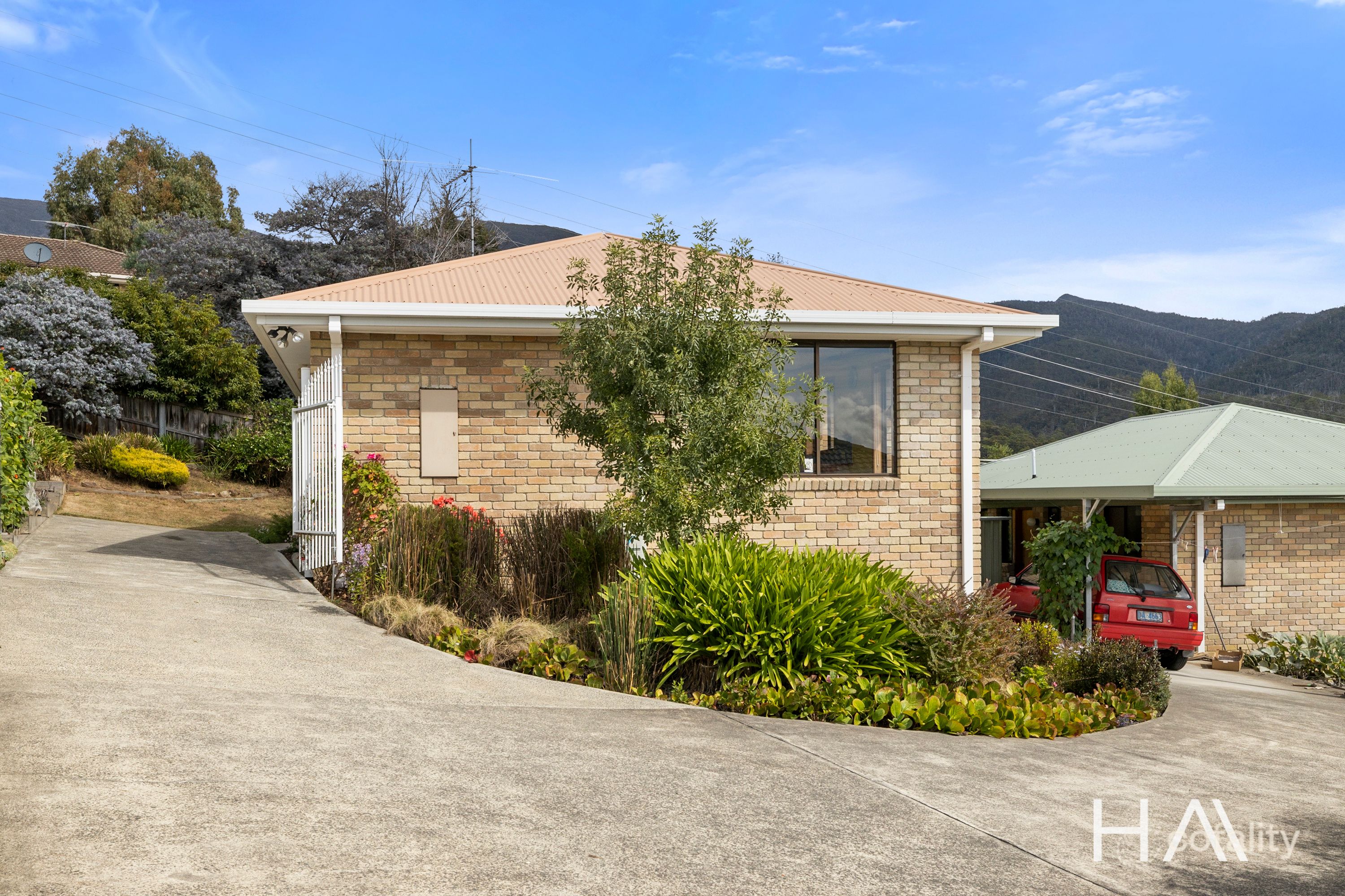 1/8 Longley Ct, Glenorchy, TAS 7010