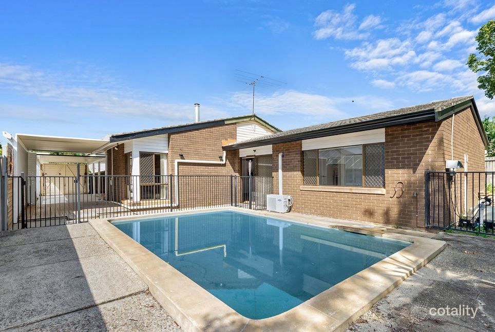 14 Campbell St, Kallangur, QLD 4503