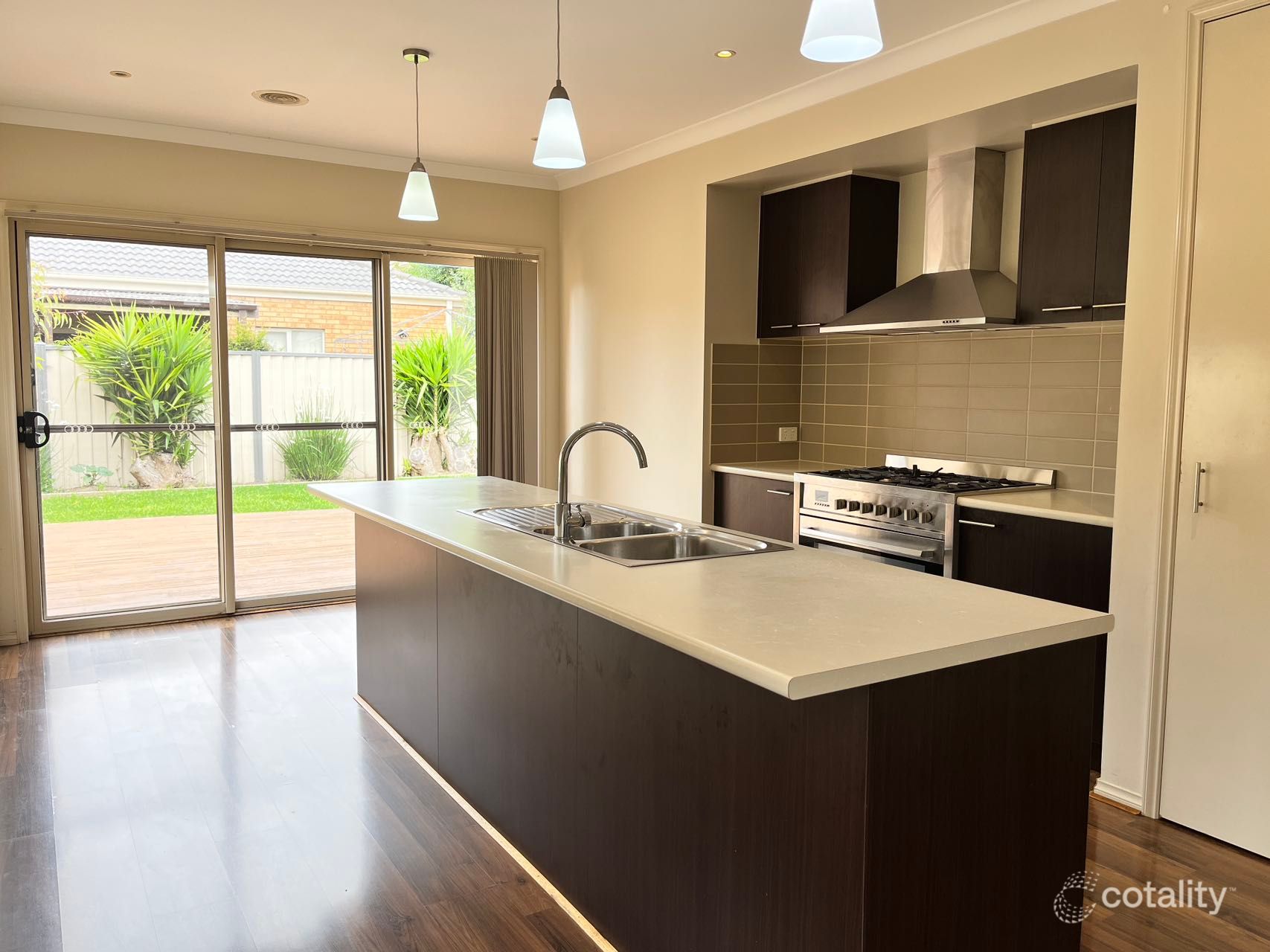 1/77 Hemsley Prom, Point Cook, VIC 3030