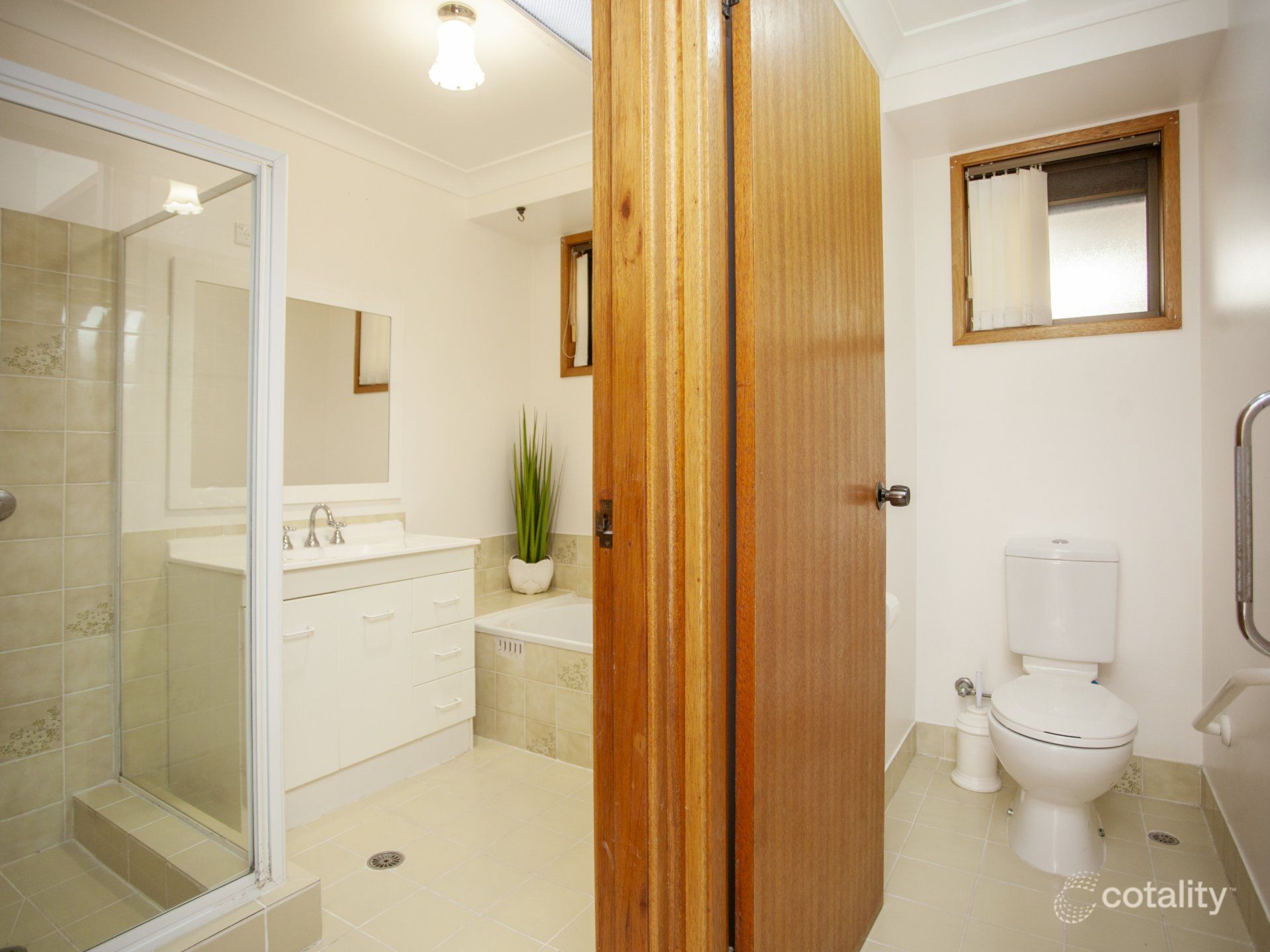 26 Belle Villa Pde, Old Bar, NSW 2430