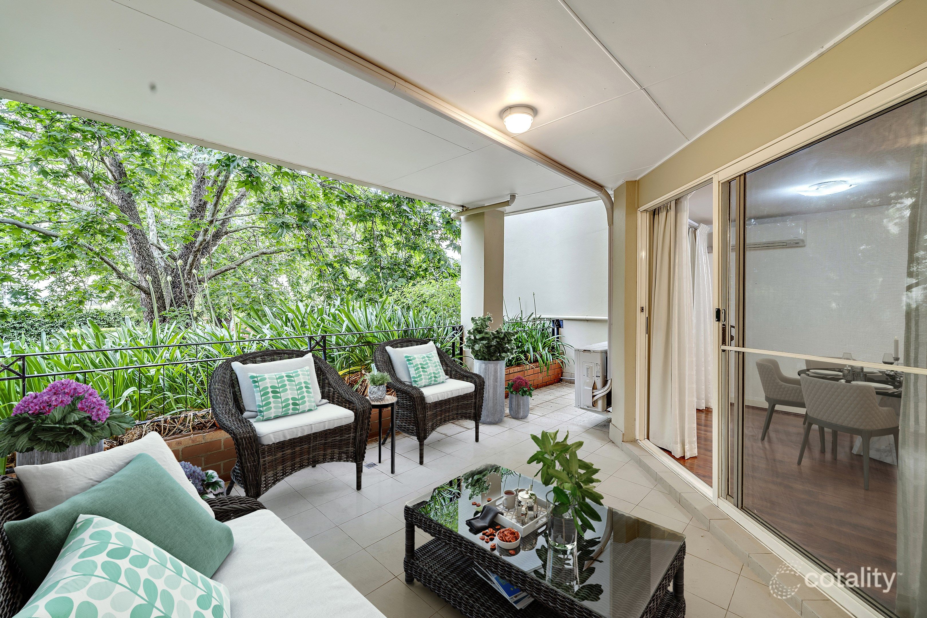 28/10 Dominion Cct, Forrest, ACT 2603