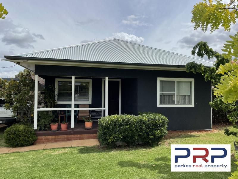 15 Rose St, Parkes, NSW 2870