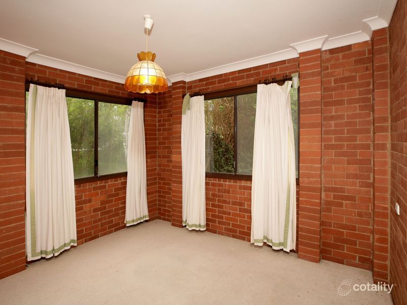 2/58 Pugsley Ave, Estella, NSW 2650