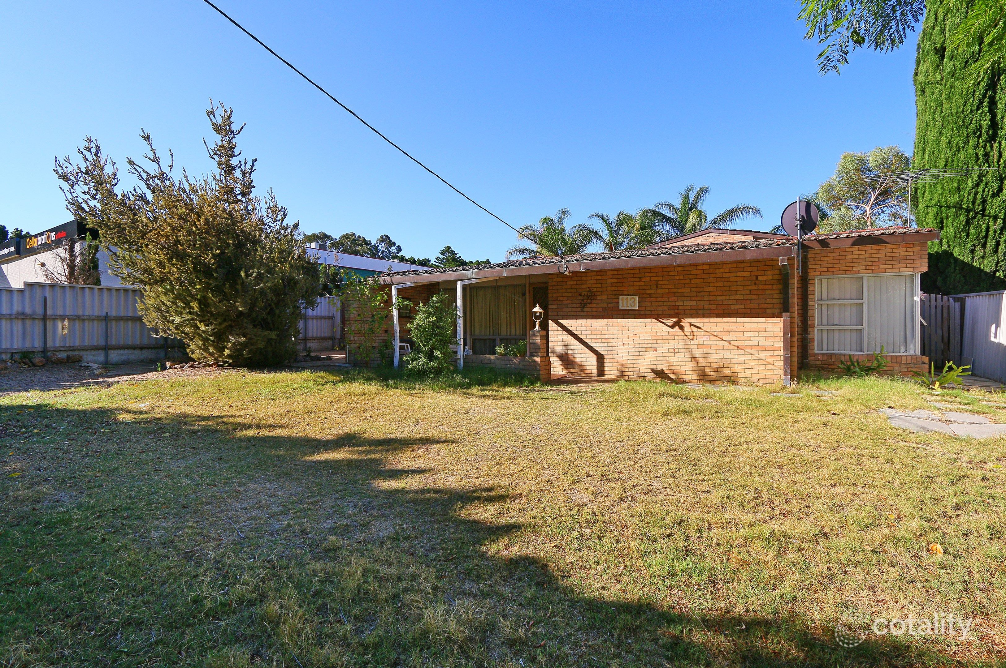 113 Medina Ave, Medina, WA 6167