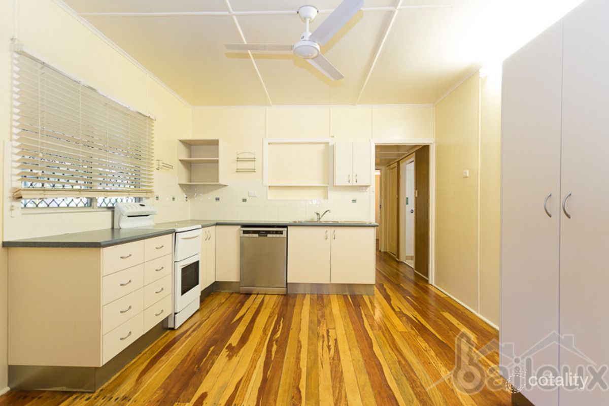 10 Mckenney St, South Mackay, QLD 4740